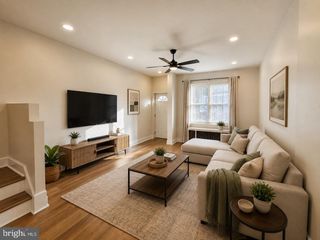 2525 E MADISON ST, Philadelphia, PA 19134