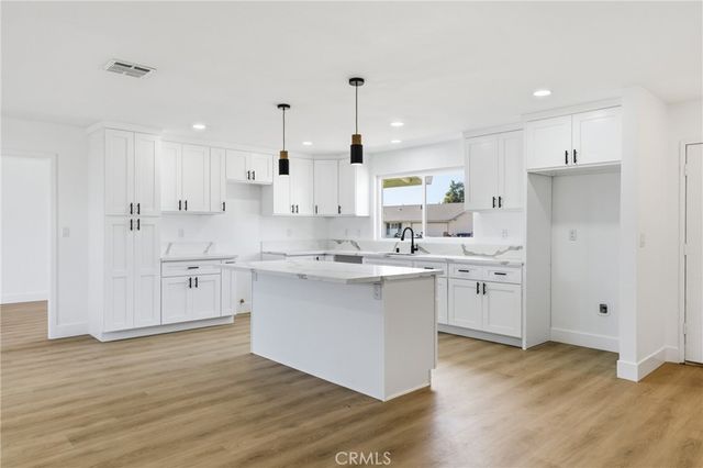 5338 Concha, Jurupa Valley, CA 91752