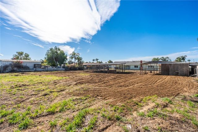 5338 Concha, Jurupa Valley, CA 91752