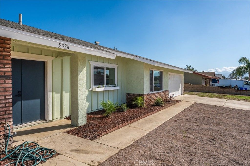 Image 3 of property listing at 5338 Concha, Jurupa Valley, CA 91752