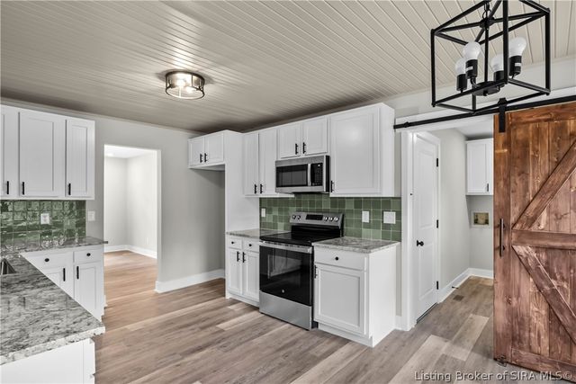 2305 Elk Pointe Boulevard, Jeffersonville, IN 47130