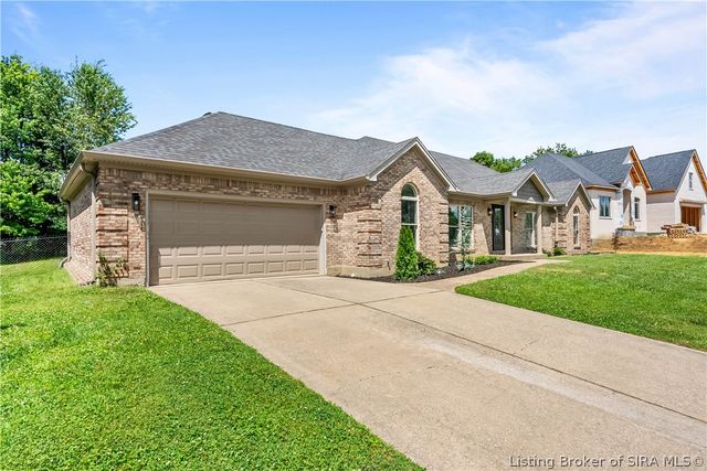 2305 Elk Pointe Boulevard, Jeffersonville, IN 47130