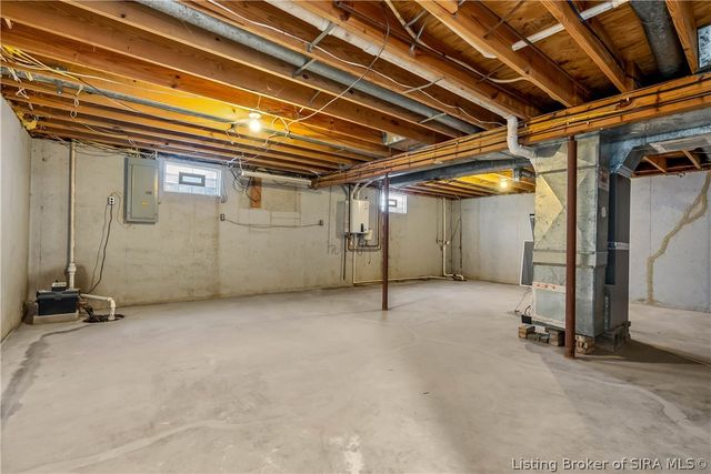 2305 Elk Pointe Boulevard, Jeffersonville, IN 47130