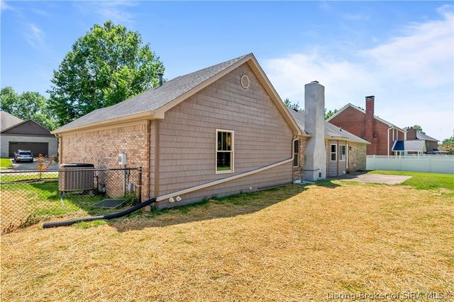 2305 Elk Pointe Boulevard, Jeffersonville, IN 47130