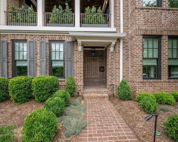 3608A West End Ave, Nashville, TN 37205