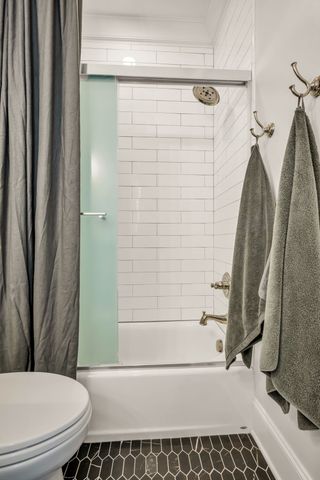 3608A West End Ave, Nashville, TN 37205