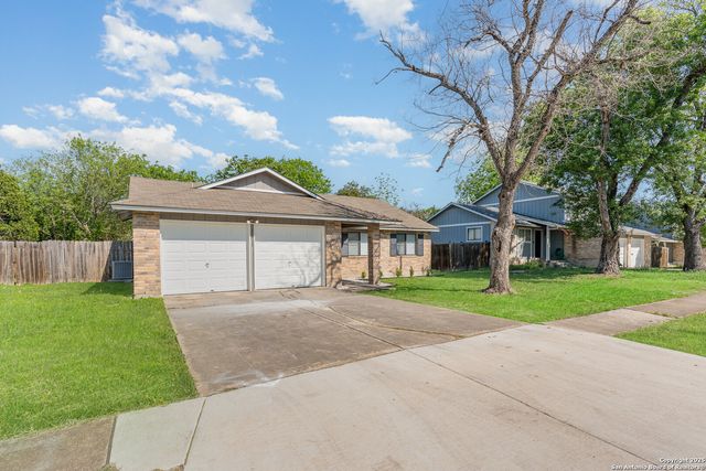 13911 Woodbreeze, San Antonio, TX 78217