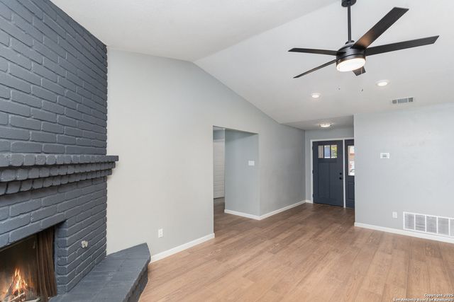13911 Woodbreeze, San Antonio, TX 78217