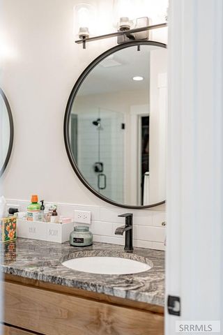 1575 Sandpiper Way, Idaho Falls, ID 83404