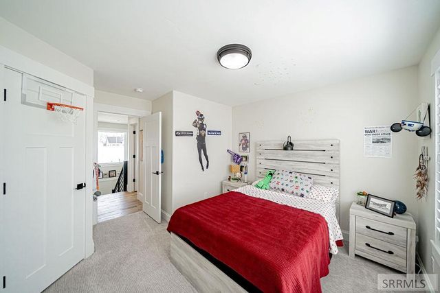 1575 Sandpiper Way, Idaho Falls, ID 83404