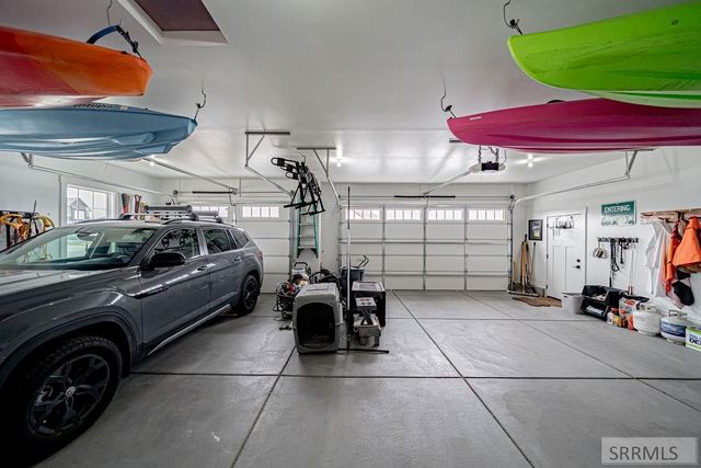 1575 Sandpiper Way, Idaho Falls, ID 83404