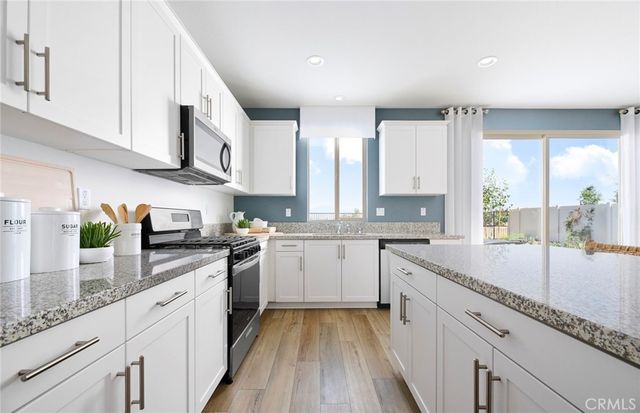 27310 Golden Nugget Street, Menifee, CA 92585