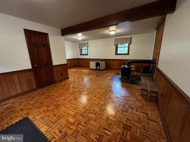 141 MECHUNK CREEK DR, Troy, VA 22974