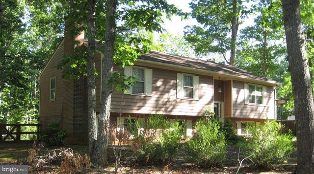 141 MECHUNK CREEK DR, Troy, VA 22974