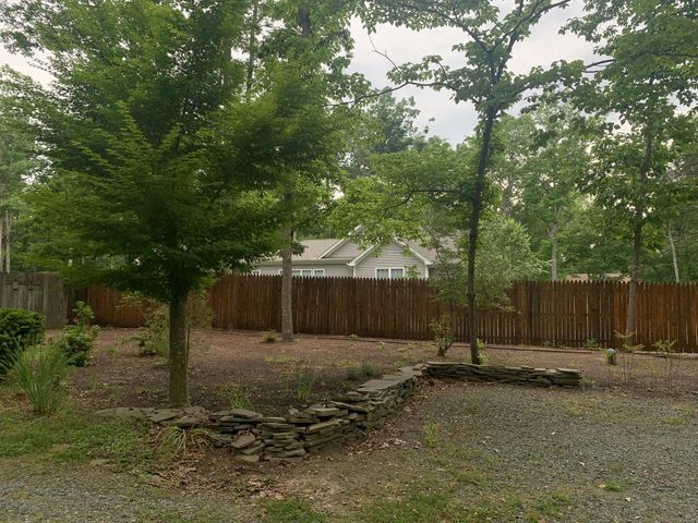 141 MECHUNK CREEK DR, Troy, VA 22974
