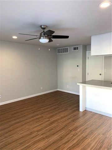 3110 Red River ST D-110, Austin, TX 78705