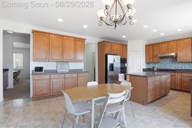 17012 Algonquin Drive, Northville Township, MI 48168