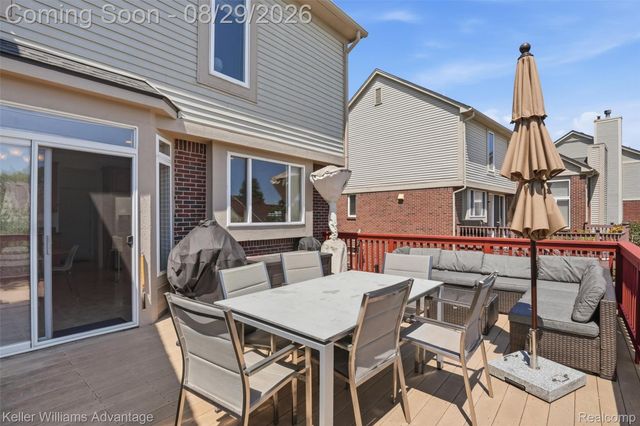 17012 Algonquin Drive, Northville Township, MI 48168