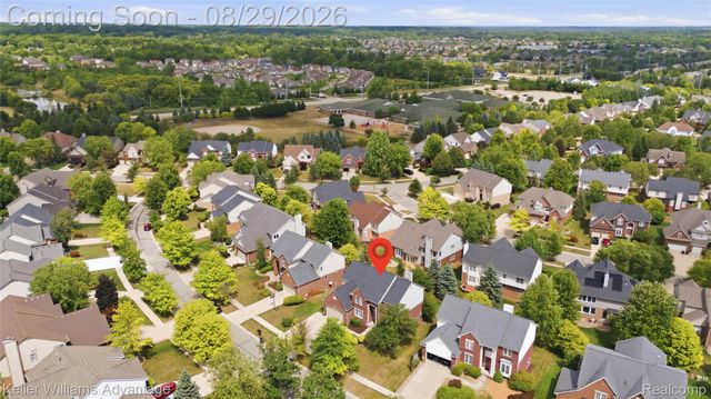 17012 Algonquin Drive, Northville Township, MI 48168