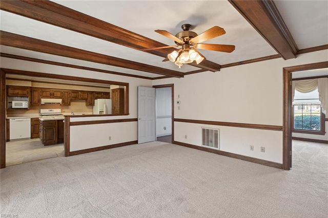 3504 Gloria CT, Chesapeake, VA 23321