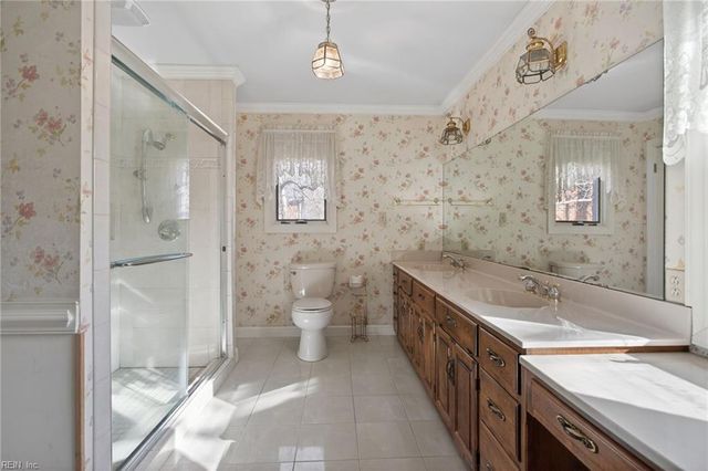 3504 Gloria CT, Chesapeake, VA 23321