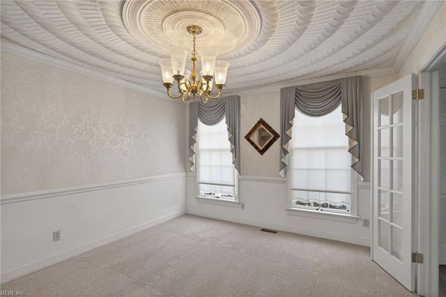 3504 Gloria CT, Chesapeake, VA 23321