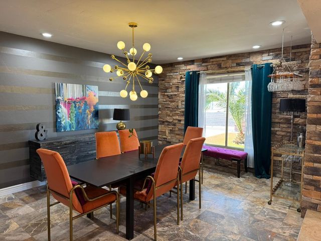 11035 N 32nd Street, Phoenix, AZ 85028