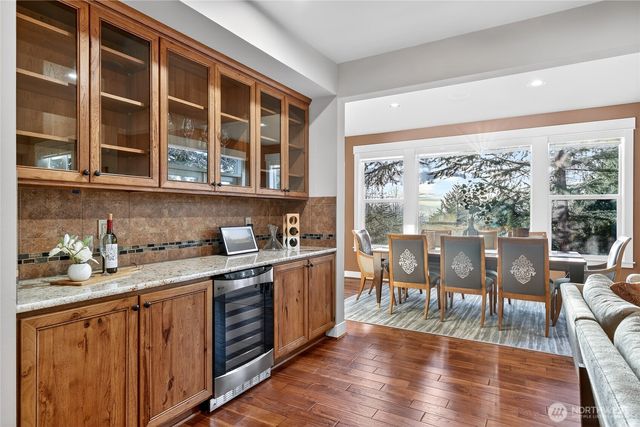 16430 SE 61st Place, Bellevue, WA 98006