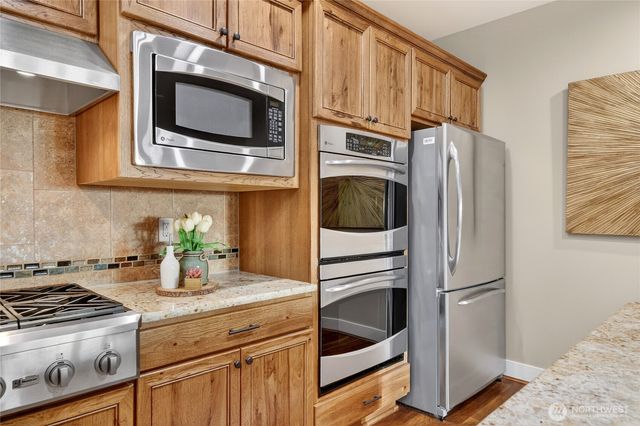 16430 SE 61st Place, Bellevue, WA 98006