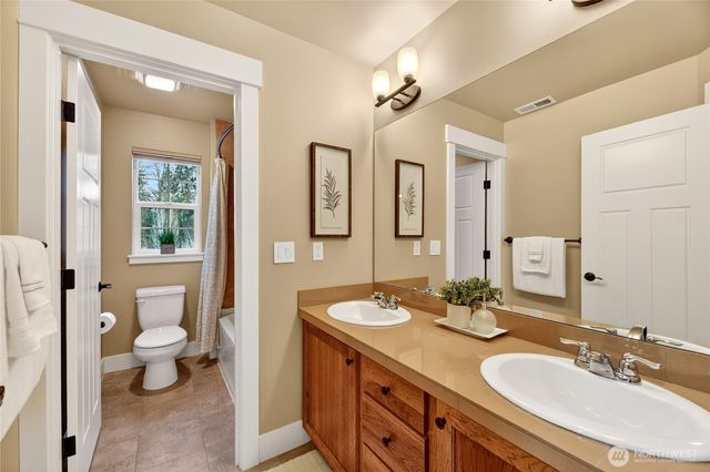 16430 SE 61st Place, Bellevue, WA 98006