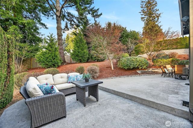 16430 SE 61st Place, Bellevue, WA 98006