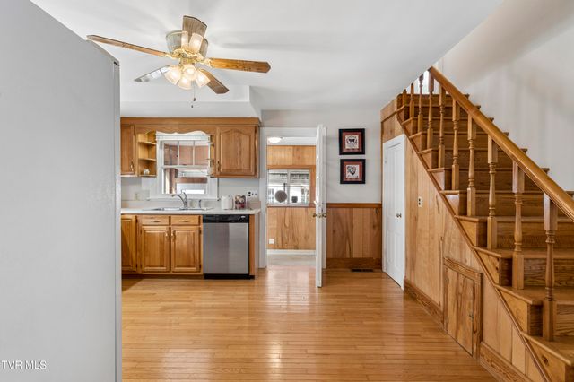 604 Magnolia Avenue, Johnson City, TN 37604