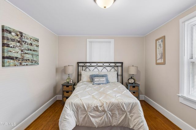 604 Magnolia Avenue, Johnson City, TN 37604
