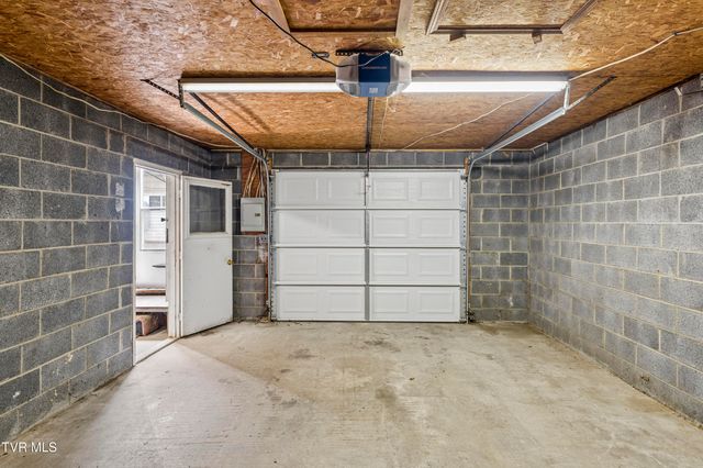 604 Magnolia Avenue, Johnson City, TN 37604