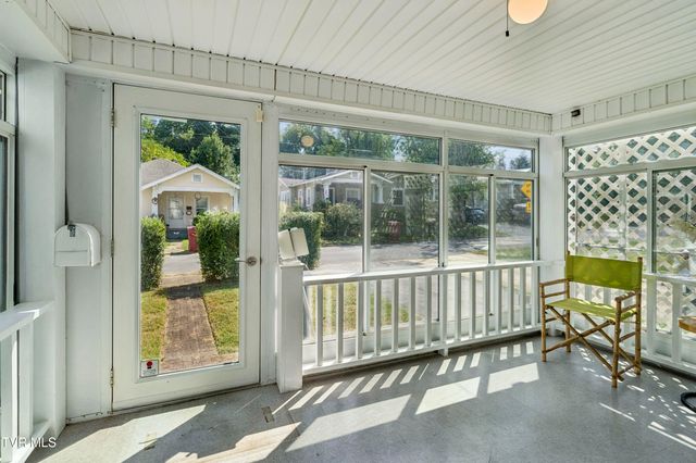 604 Magnolia Avenue, Johnson City, TN 37604