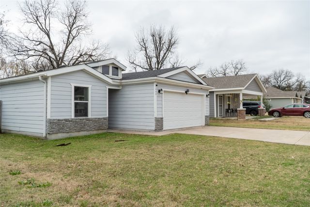 1444 E Richmond Avenue, Fort Worth, TX 76104