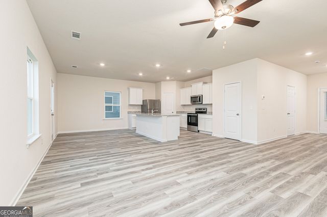 87 Egret Court, Jefferson, GA 30549