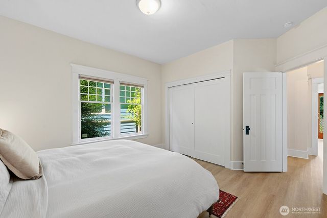 6314 19th Avenue NE, Seattle, WA 98115