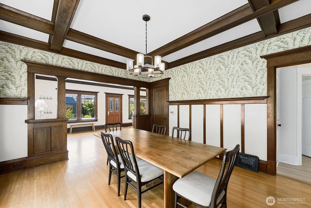 6314 19th Avenue NE, Seattle, WA 98115