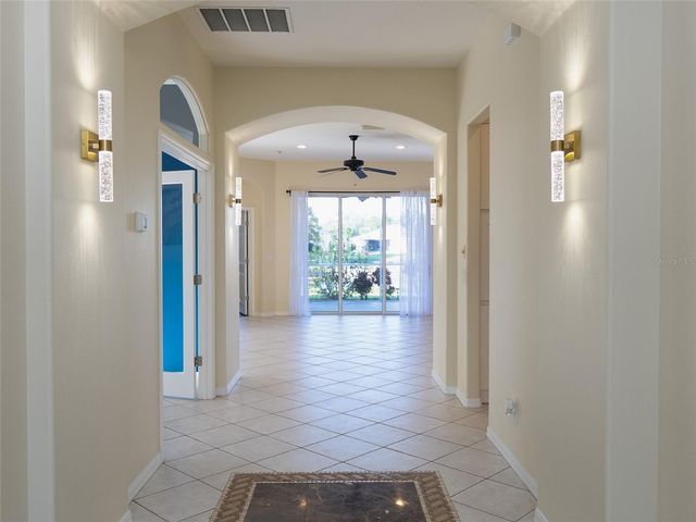 4103 61ST AVENUE E, Bradenton, FL 34203