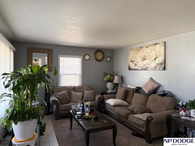 4319 S 26th Street, Omaha, NE 68107