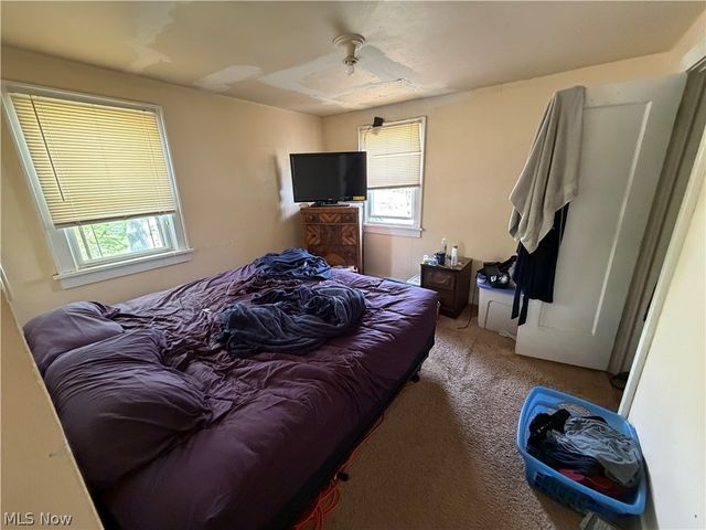 1187 Mercer Avenue, Akron, OH 44307
