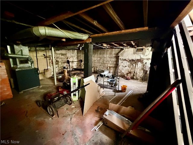 1187 Mercer Avenue, Akron, OH 44307