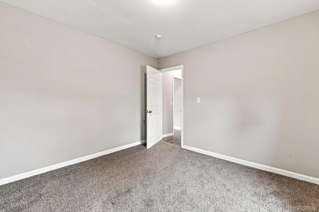 1350 Spencer Street, Ferndale, MI 48220