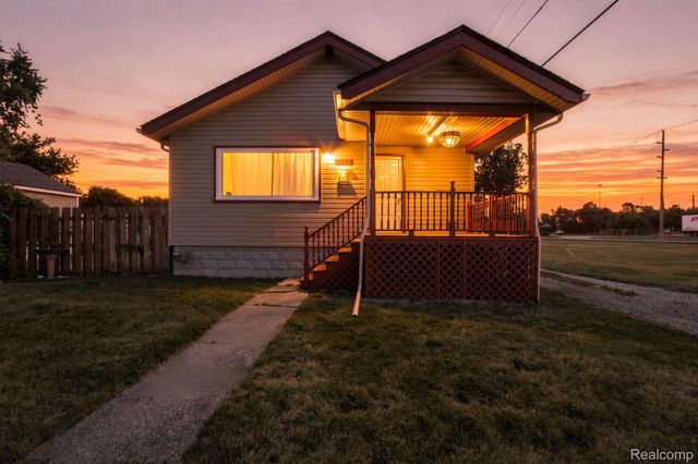 1350 Spencer Street, Ferndale, MI 48220