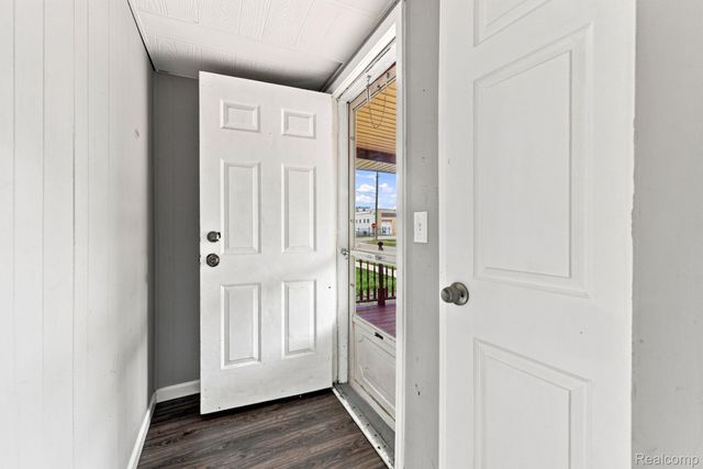 1350 Spencer Street, Ferndale, MI 48220