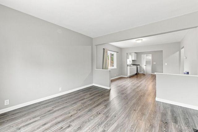1350 Spencer Street, Ferndale, MI 48220