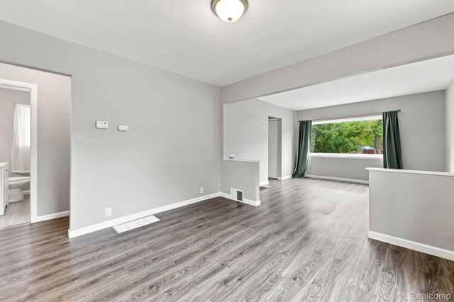 1350 Spencer Street, Ferndale, MI 48220