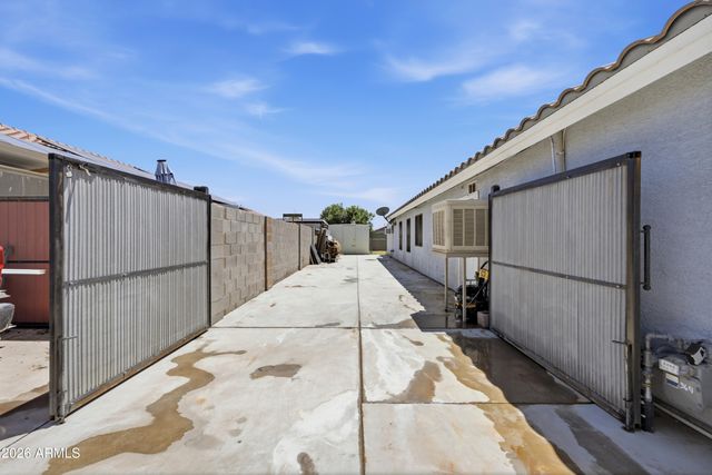 9349 E Quarterline Road, Mesa, AZ 85207