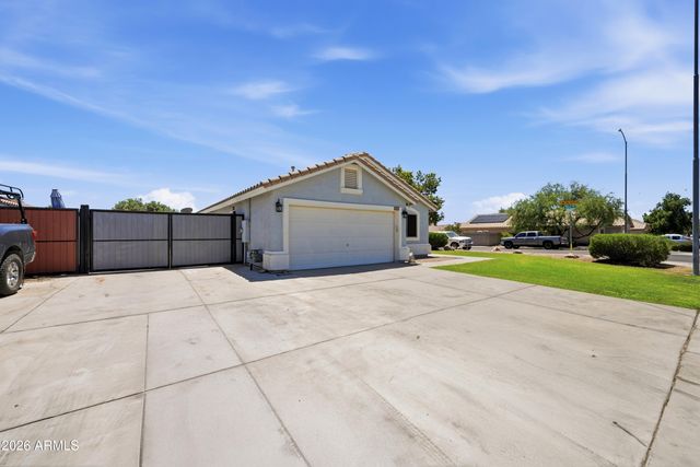 9349 E Quarterline Road, Mesa, AZ 85207